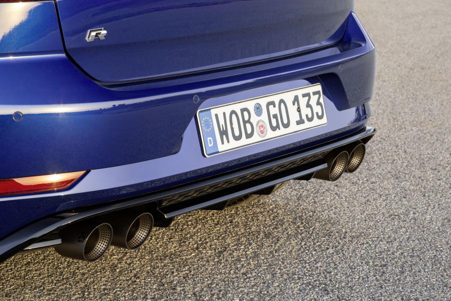 Детали экстерьера Volkswagen Golf R 5-Door 2017 года  (WW) (фото 11 из 27)